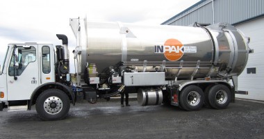 Use of aluminium to increase the energetic efficiency of a residential waste collecting unity - AluQuébec