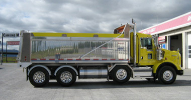 Optimized design of tipping trailer for transport - AluQuébec